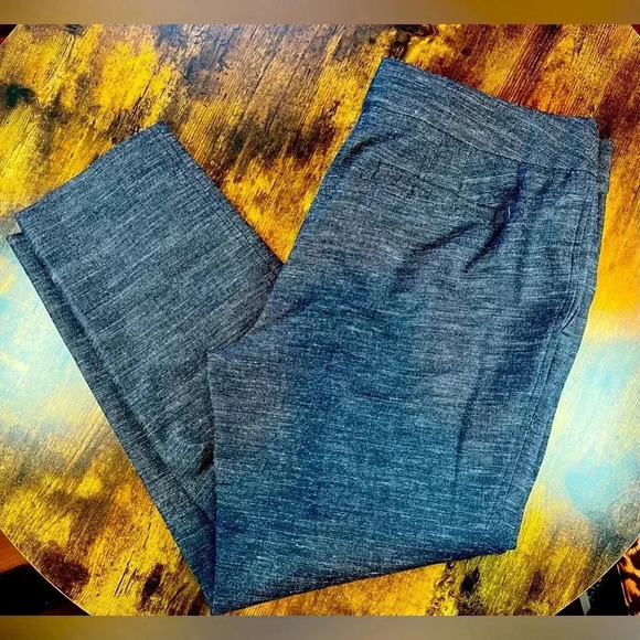 LOFT | ladies Julie dress pants. Size: 12 - Picture 1 of 13